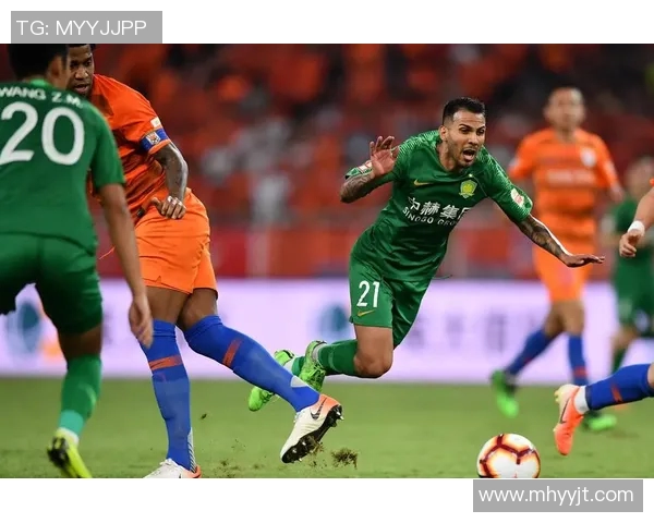 新疆队与恒大队激战正酣谁能在这场巅峰对决中笑到最后